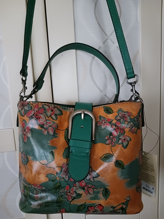Patricia Nash Handbags - Patricia Nash Irving Leather Bucket Crossbody Bag from Beautiful Girl Collection
